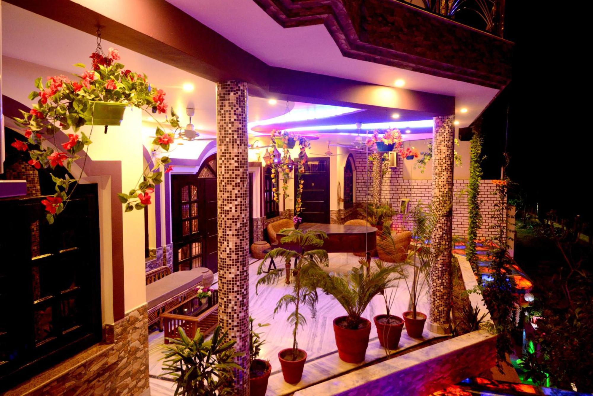 Aman Homestay, A Boutique Hotel Agra  Ngoại thất bức ảnh