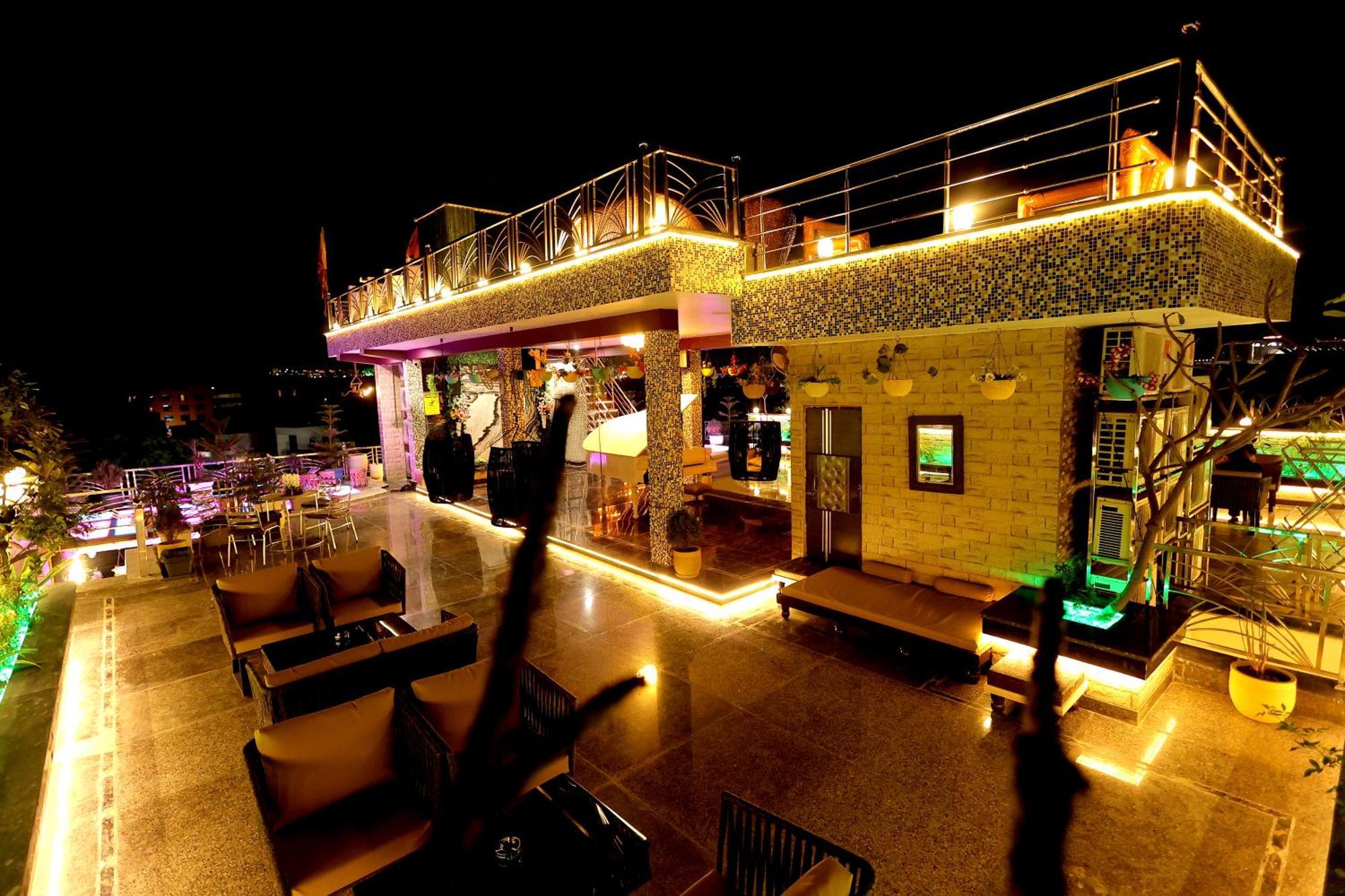 Aman Homestay, A Boutique Hotel Agra  Ngoại thất bức ảnh