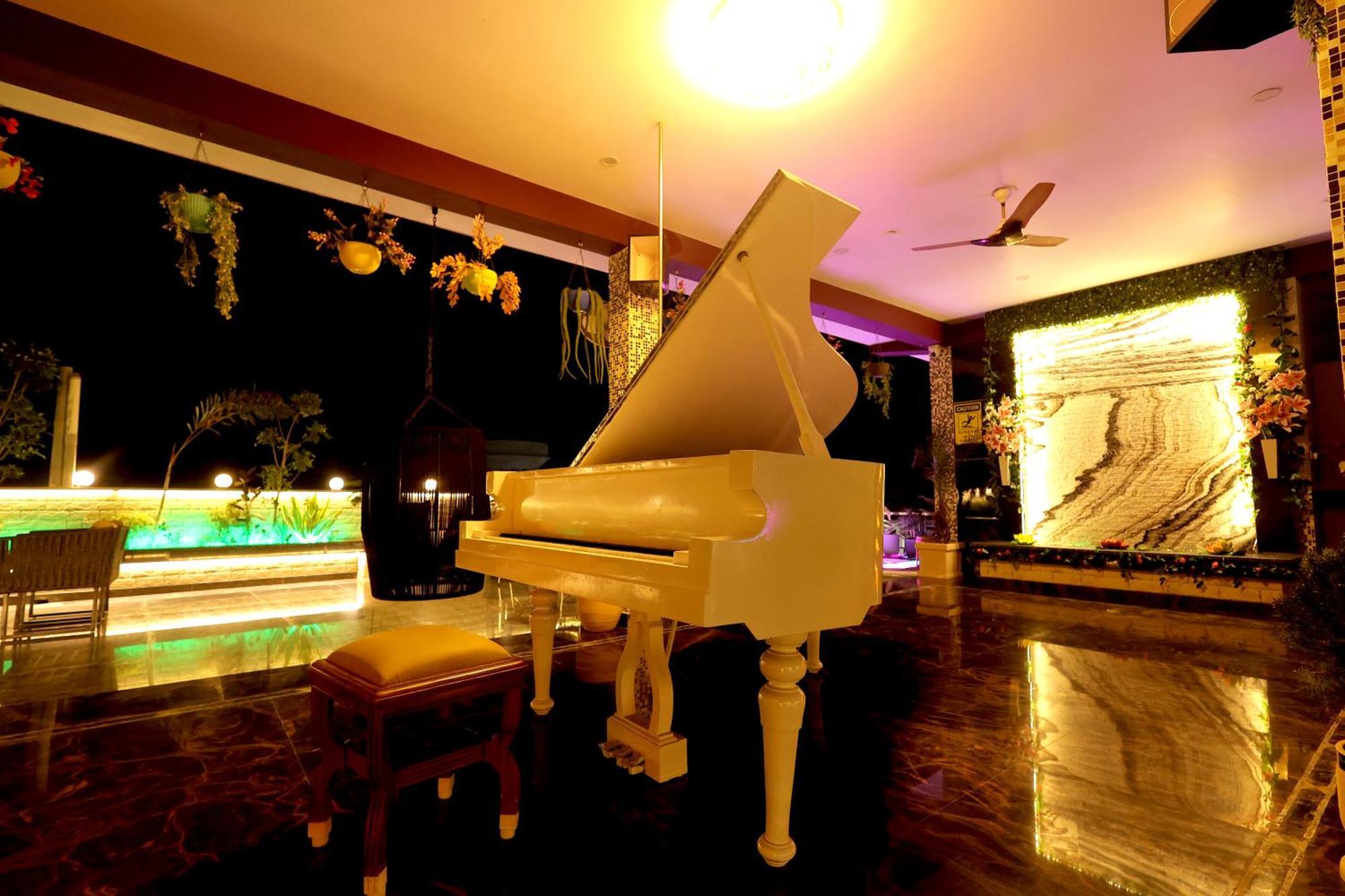 Aman Homestay, A Boutique Hotel Agra  Ngoại thất bức ảnh