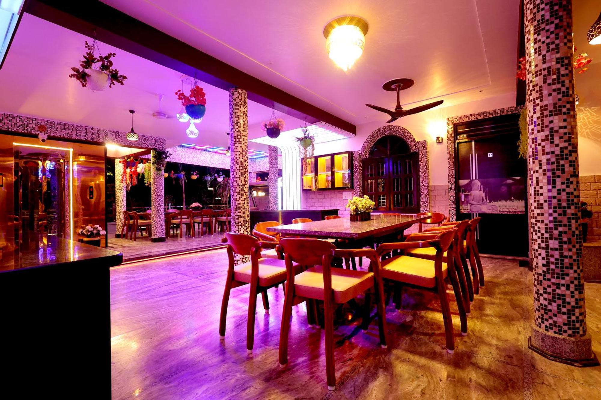 Aman Homestay, A Boutique Hotel Agra  Ngoại thất bức ảnh