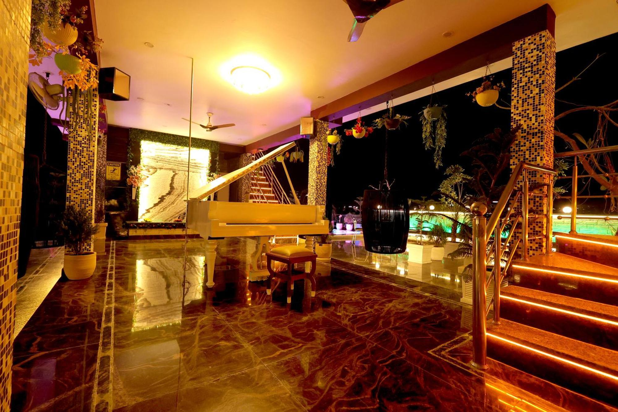 Aman Homestay, A Boutique Hotel Agra  Ngoại thất bức ảnh